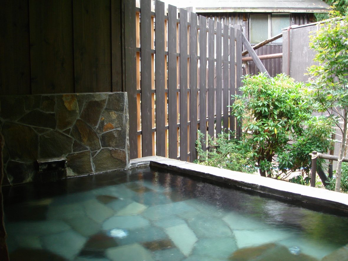 秋田県南部 秋の宮温泉郷・泥湯温泉郷・小安峡温泉郷（南地区）_f0137955_21484631.jpg