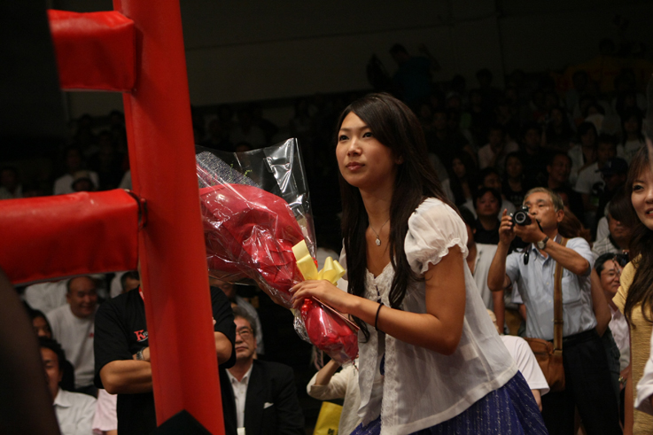 ボクシングガールズ竹内綾香 9 8内山対フセイン レポート ボクシングストレートレポート ボクレポ