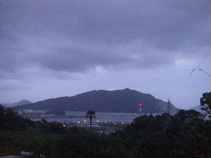 台風１１号（遠くを）通過_a0054240_21142479.jpg