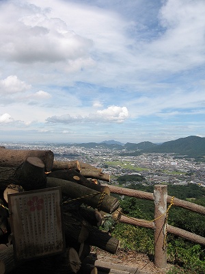 天拝山の猫さん_f0011267_21551730.jpg