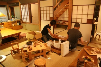木のおもちゃ展が始まりました。_e0029115_17535953.jpg