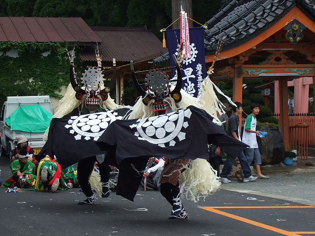 遠野郷八幡宮例大祭～祭りの始まりに。_d0001843_21554070.jpg