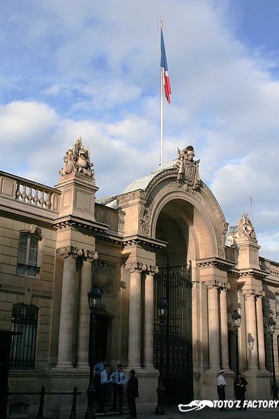 フランスへの旅 街散策編 (9.25)_a0034287_14451869.jpg