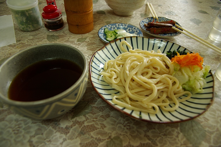 吉田のうどんをもう一杯_e0000746_1338574.jpg