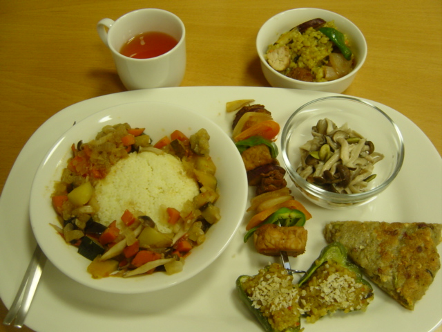 インドランチ＆地中海料理_e0117381_10264821.jpg