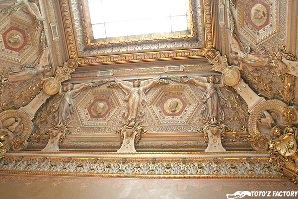 フランスへの旅 ルーブル美術館編 (9.25)_a0034287_1955819.jpg