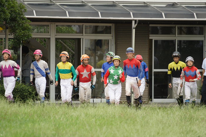 目迫大輔騎手、高知初勝利～_a0077663_18425796.jpg