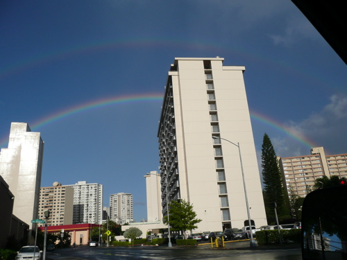 迫力のマノア滝（カイル）_c0127909_1938296.jpg