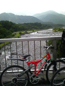 e0083204_0132556.gif