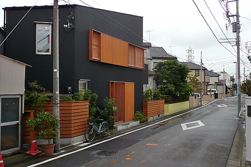 5角形の家を訪ねる_b0014003_18523998.jpg