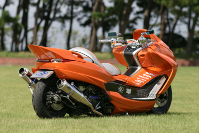 マジェスティ4D9 SG20J エアサスカスタム マジェ シグナスx v125