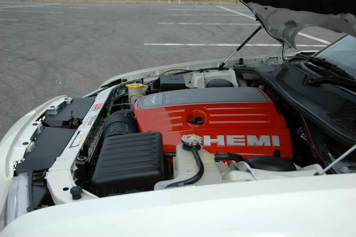 Customize File　Vol.25　Mopar OEM Hemi Engine Cover_a0091250_22324393.jpg