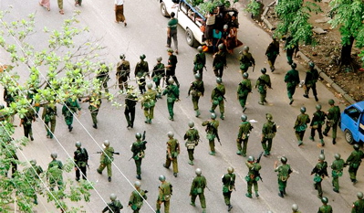 許すな末世の法、ミャンマー軍事独裁政権の圧殺_d0123476_175239.jpg