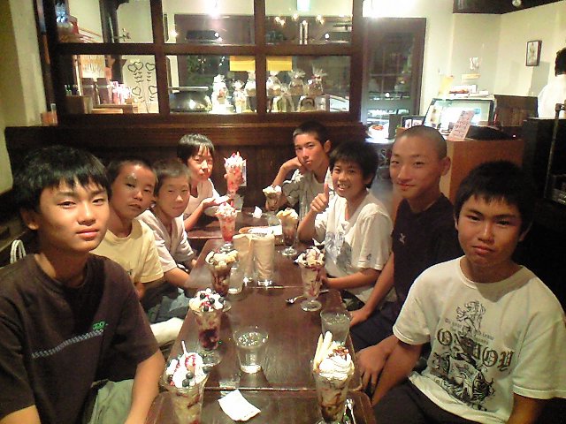 2年生Y君送別会_d0116009_1363243.jpg