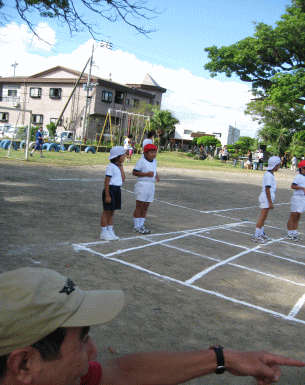 b0100637_1063676.gif