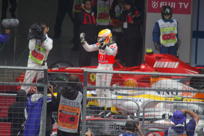 Land of confusion - F1日本GP決勝_c0053091_213024.jpg