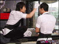 a0107101_184130100.gif