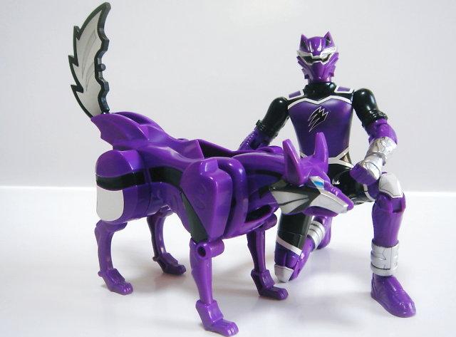 ミニプラ　獣拳戦隊ゲキレンジャー　獣拳合体ゲキファイヤー3体＋ゲキウルフ　開封品 Amazon.co.jp: 獣拳戦隊ゲキレンジャー ミニプラ ゲキファイヤー