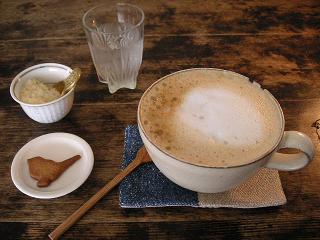 cafe yugue ユーゲ_c0128862_2031387.jpg