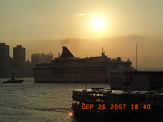 f0032125_2352100.jpg