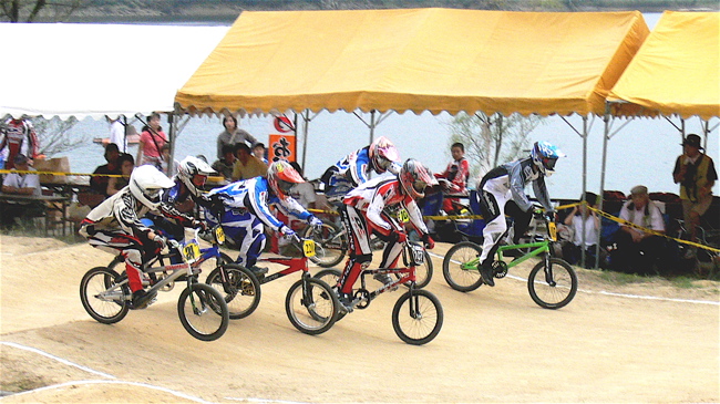 2007ジャパンシリーズ安芸高田市長杯VOL2JBMXFスーパーシリーズ第７戦　準決勝〜予選の画像垂れ流し_b0065730_2031182.jpg