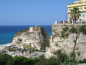 TROPEA　トロペア_c0077533_1311060.jpg