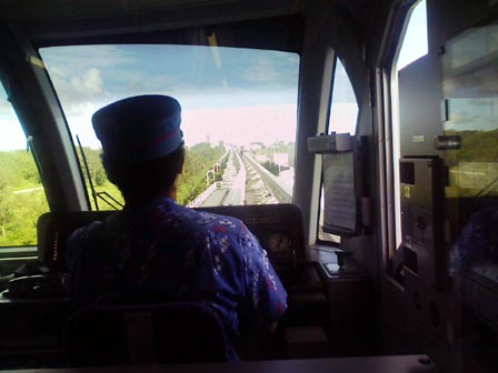 e0034994_0574169.jpg