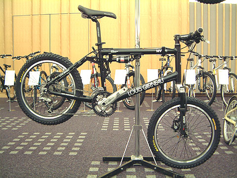 AKI 2008モデル展示発表会_e0126901_1519166.jpg