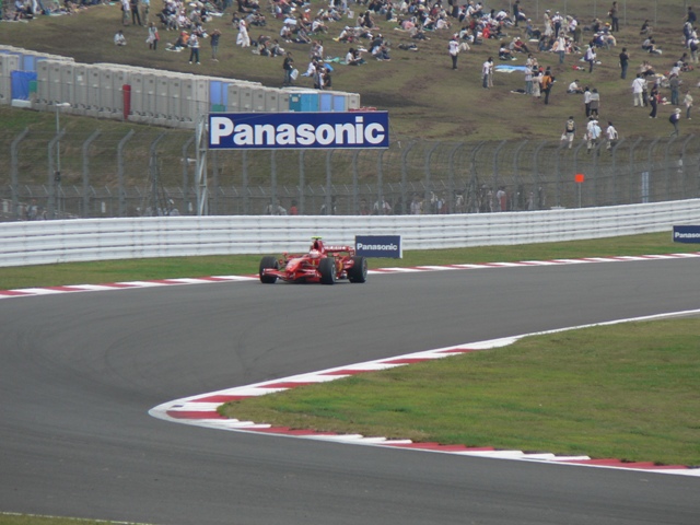 Ｆ１日本ＧＰin富士　（金）　④_b0083602_1162265.jpg