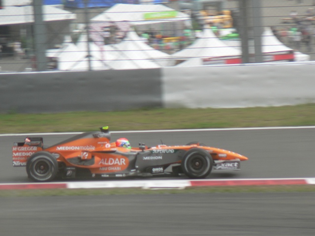 Ｆ１日本ＧＰin富士　（金）　④_b0083602_15374740.jpg