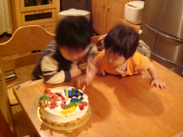 tai　Ｈａｐｐｙ　Ｂｉｒｔｈｄａｙ　３ｔｈ._f0083746_2318416.jpg