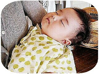 小さなお客サマ。_f0121167_2333242.jpg