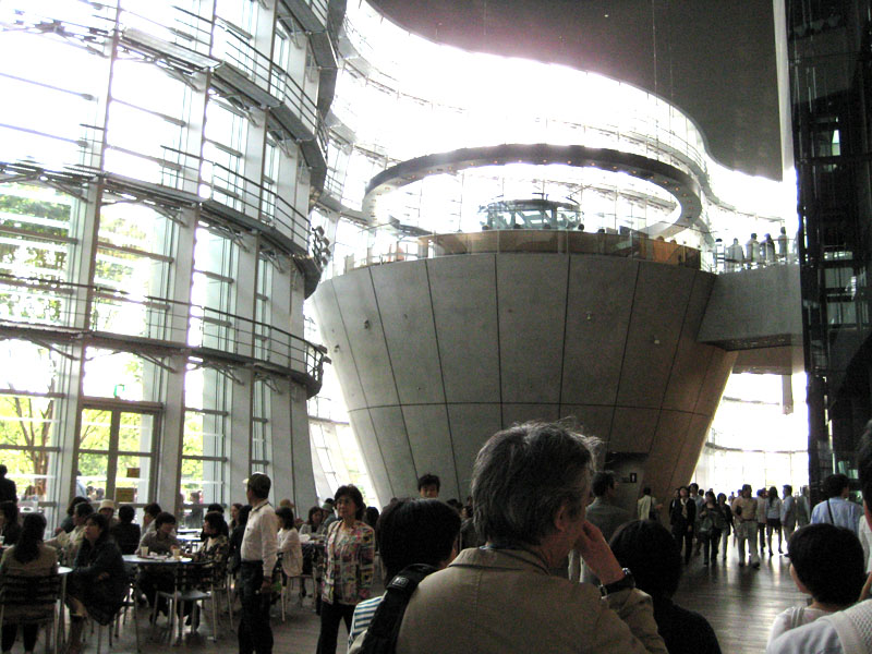 世界的建築家 黒川紀章さん_f0129627_1363360.jpg