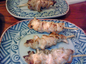 久々に鳥料理屋さんへ......... お腹イッパイ！最高でした！！_d0069838_11442720.jpg