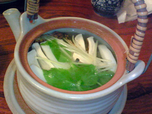 久々に鳥料理屋さんへ......... お腹イッパイ！最高でした！！_d0069838_11485570.jpg