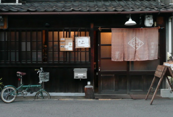 f0146198_0391378.jpg