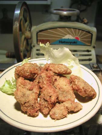 鳥へいの とってもやわらかい鯨カツ_f0053279_523415.jpg