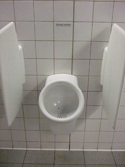 狙いを定めて・・・_f0015295_0101986.jpg