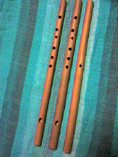 おじいちゃんの笛 / Bamboo flute_d0090888_11583579.jpg