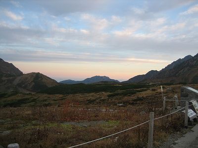 立山・黒部の旅　その２室堂～弥陀ヶ原～美女平～富山_d0031853_12195125.jpg