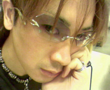 超薄型ハイカーブ偏光レンズ_c0003493_164798.jpg