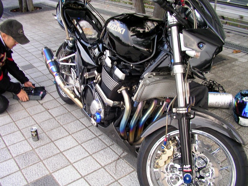 a0001020_1645539.jpg