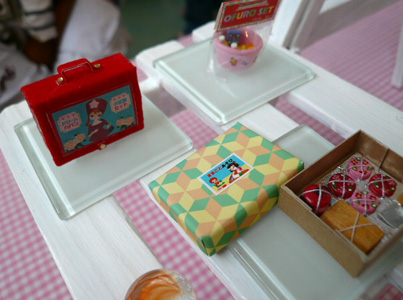 「懐かしのオモチャ箱」展、いよいよ最終日_a0017350_12304535.jpg