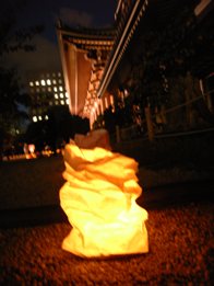 temple éclairage au quartier Gokusyo à HAKATA   夜の散歩_b0083998_0511927.jpg