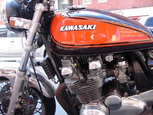 KAWASAKI  ZEPHYR750RS _a0109830_13531269.jpg