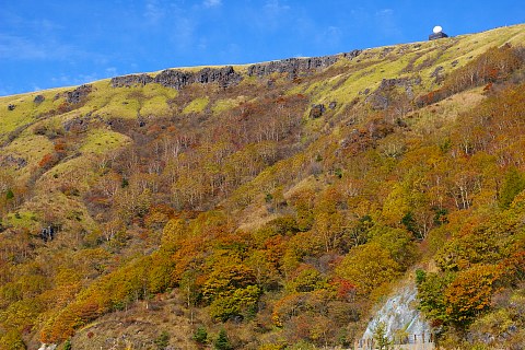 秋色の霧ヶ峰と池のくるみ湿原_d0059441_213388.jpg