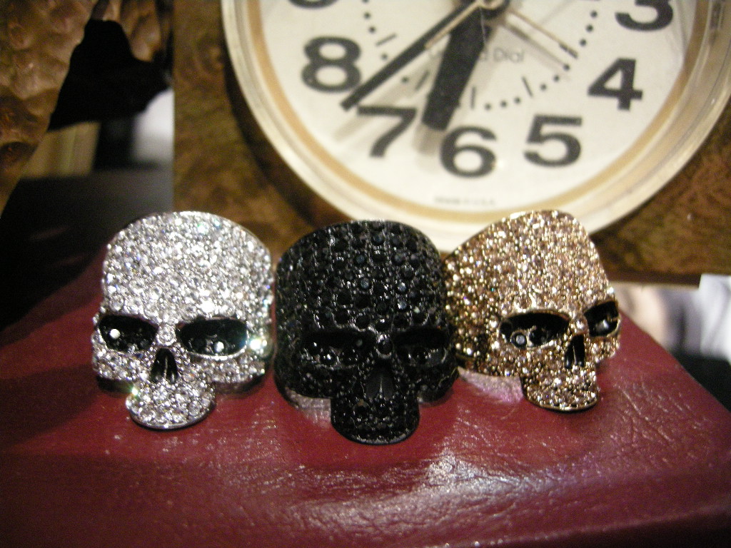 SKULL STONE RING_c0076243_19122064.jpg