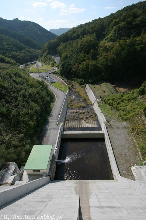 岡山県 吉備中央町 河平ダム_f0091955_19414941.jpg