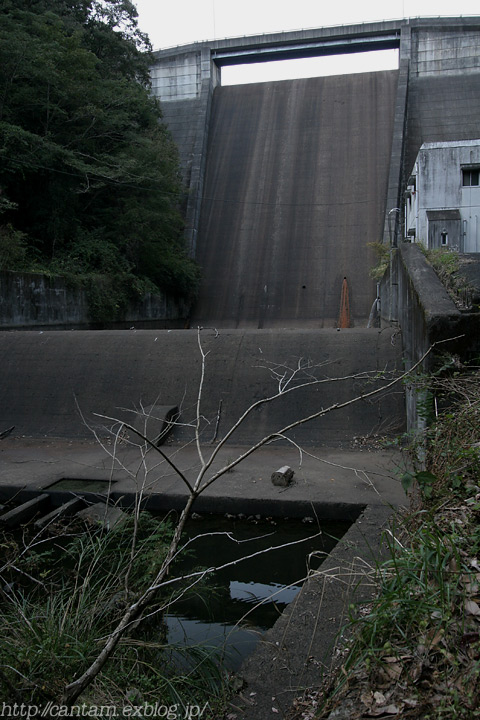 岡山県 吉備中央町 落合ダム_f0091955_2153194.jpg