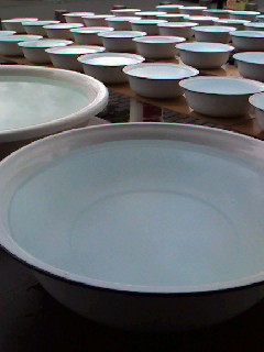 大きな・・・/ Bowls_d0090888_205127.jpg